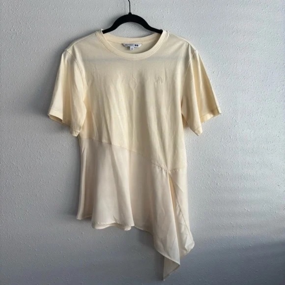 Uniqlo x JW Anderson Flared Hem Short Sleeved T-Shirt in Cream White - Small - Picture 1 of 7